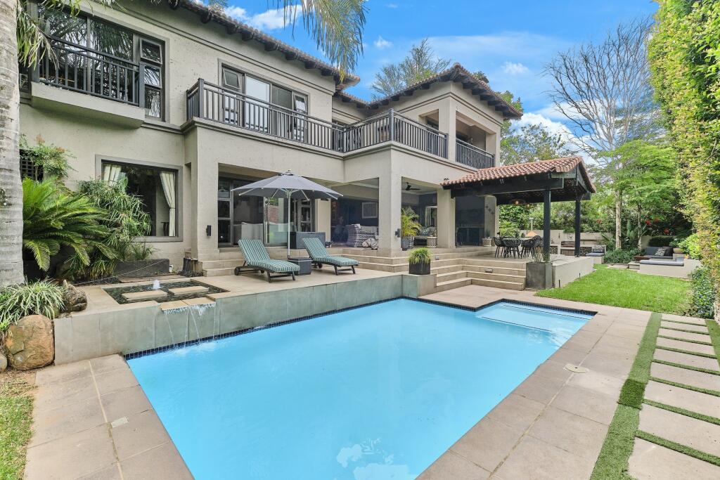 Main image of property: Gauteng, Roodepoort