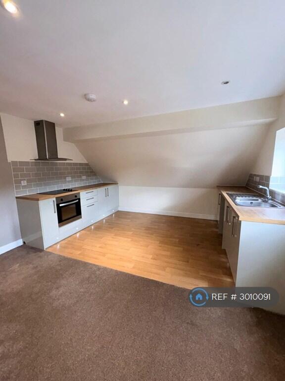 Apartment in Sheffield - More