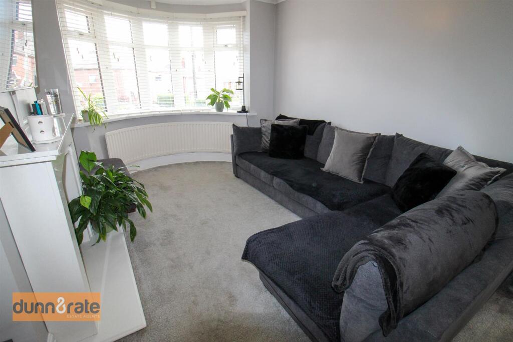 House in Stoke-on-Trent - View 5