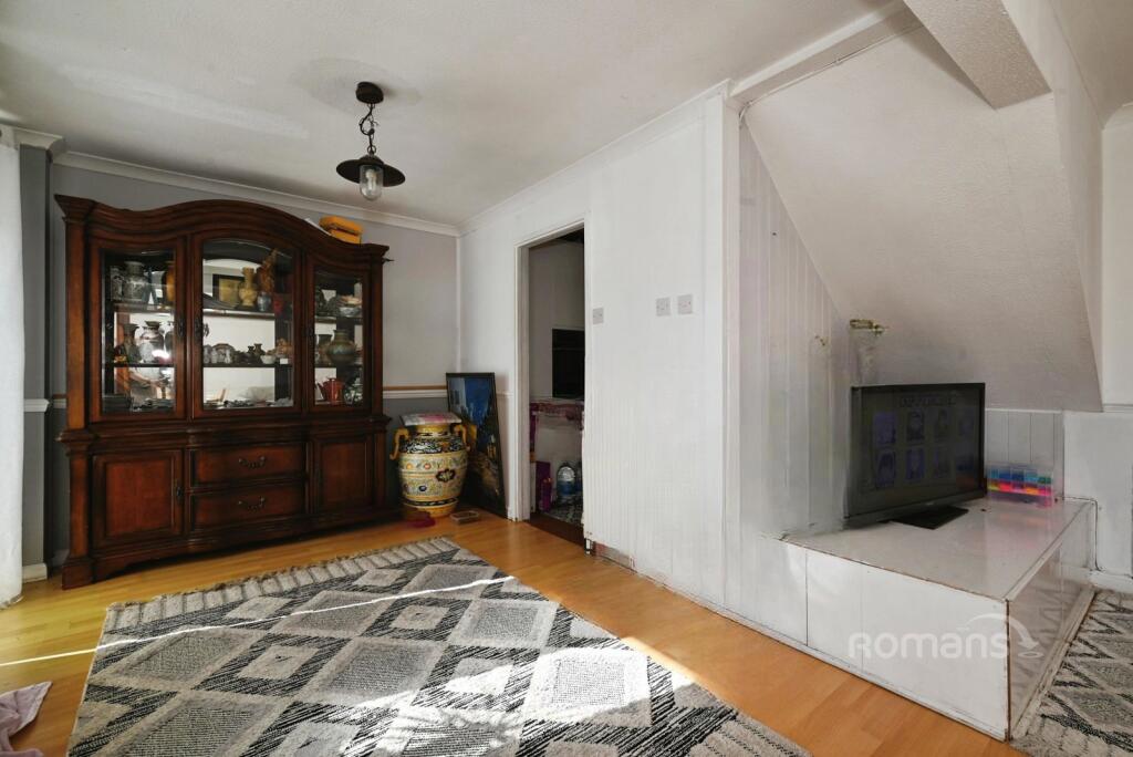 House in Reading - View 5