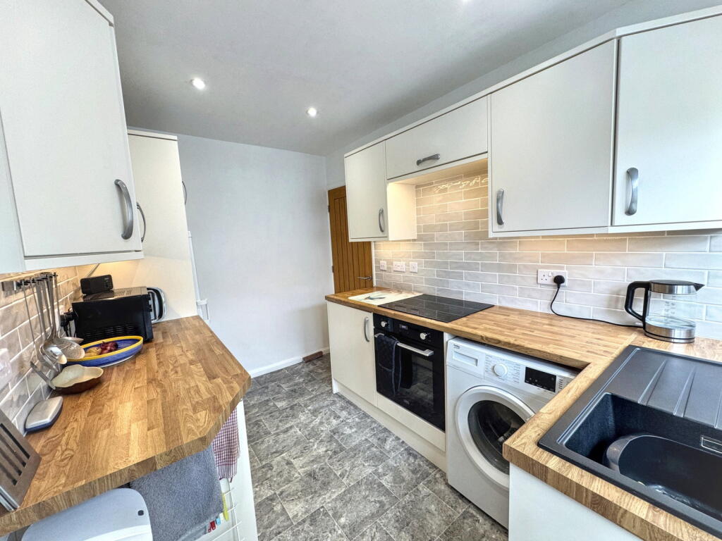 Derrie Avenue, Abergele, Conwy, LL22 7TL photo 4