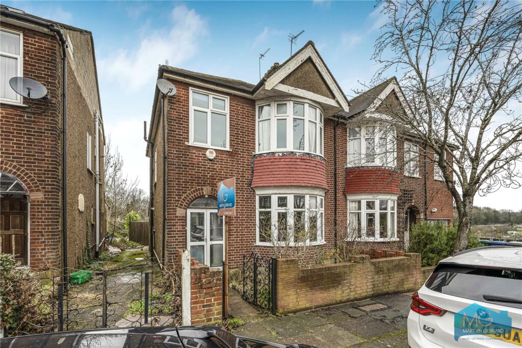 Main image of property: Chandos Road, London, N2