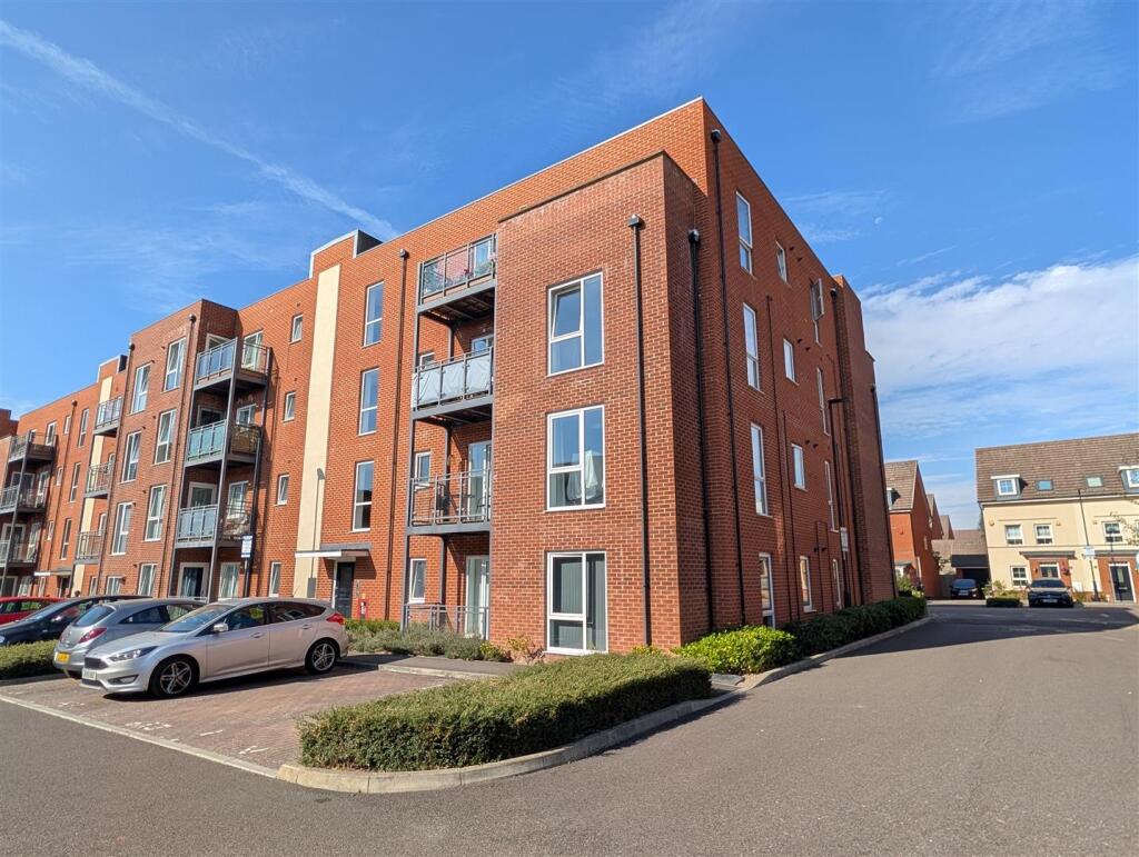 Main image of property: Robertson Way, Basingstoke