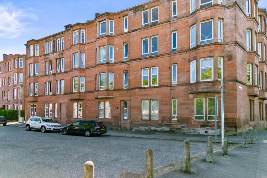 Main image of property: Mannering Court, Shawlands, G41