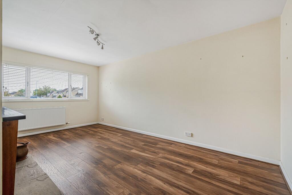 Courtbrook, Fairford, Gloucestershire, GL7 photo 4