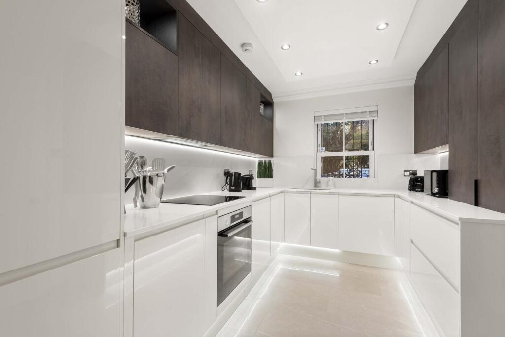 House in London - View 4