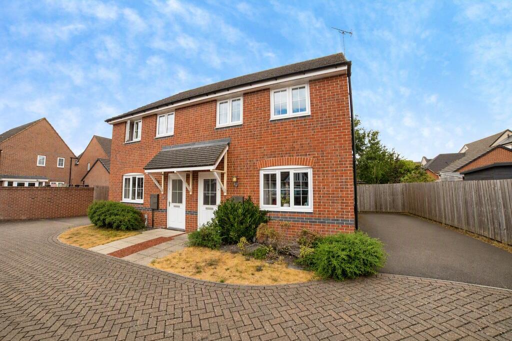 Main image of property: Browns Court, Farnsfield, Newark, Nottinghamshire, NG22