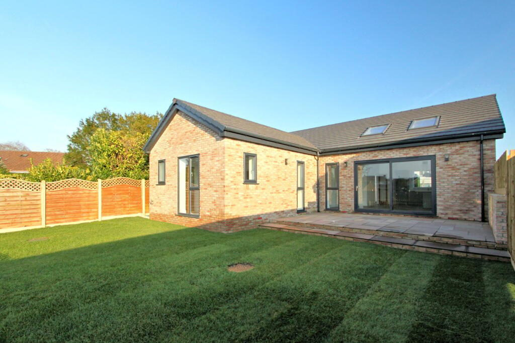 Main image of property: The Bridleway, Greenhill, Alveston, BS35