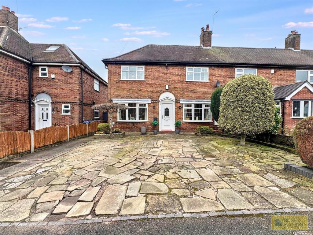 Main image of property: Nab Hill Avenue, Leek