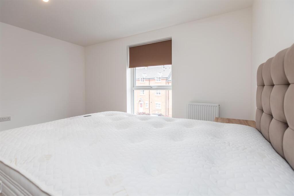 Apartment in Birmingham - View 5