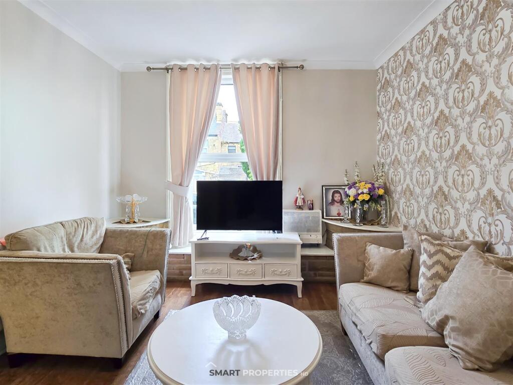 Tanfield Road, Huddersfield - View 4