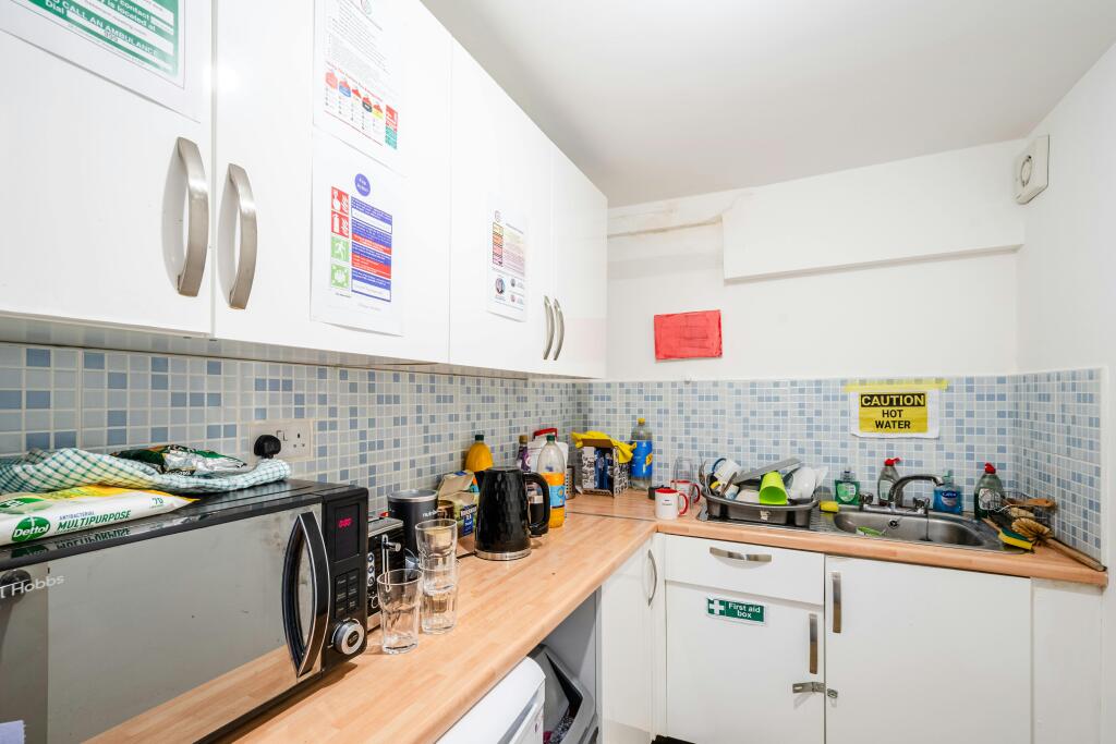 Commercial St 38 GFB  Low Res 11.jpg