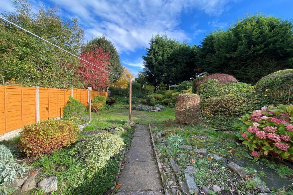 Borough Crescent, Stourbridge, photo 2