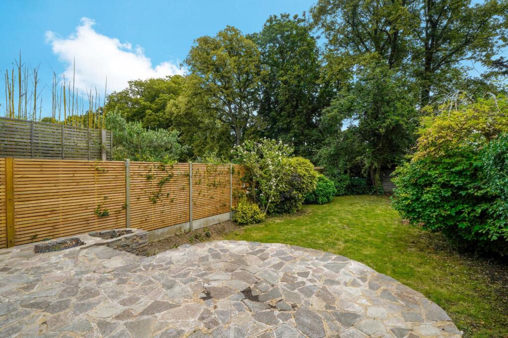 Main image of property: Western Avenue, W3