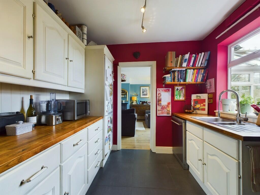 Additional image 11 of Sunny Hill, Bruton, Somerset, BA10 0NN