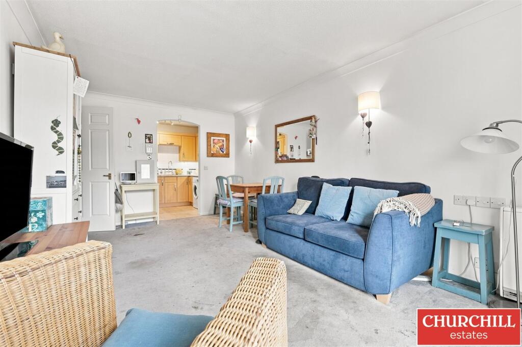 Apartment in London - More