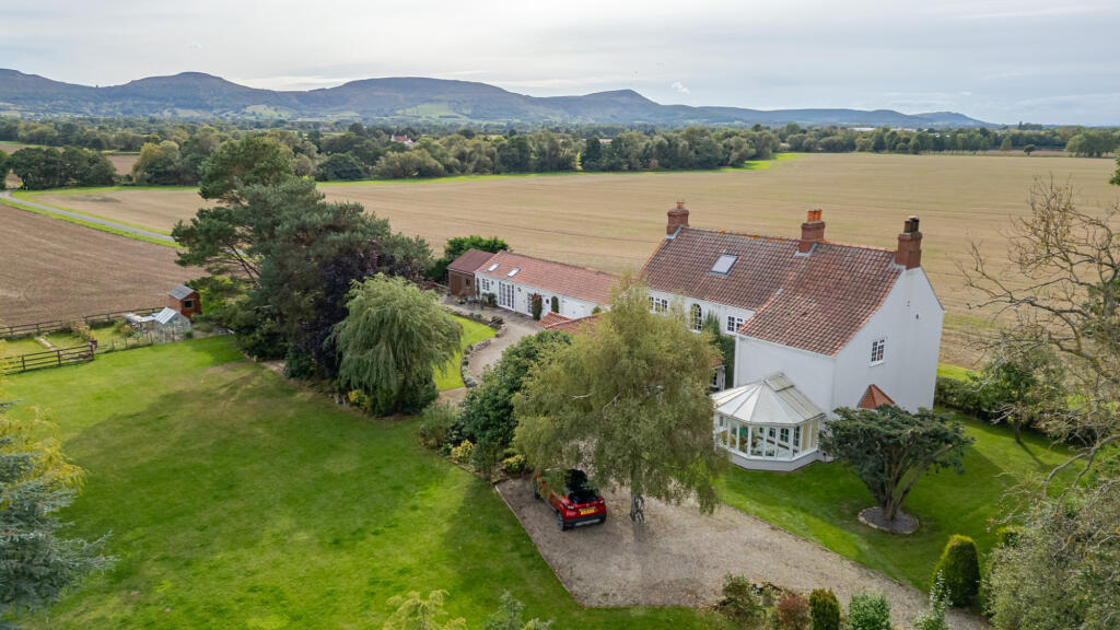 Main image of property: Stokesley, Middlesbrough 