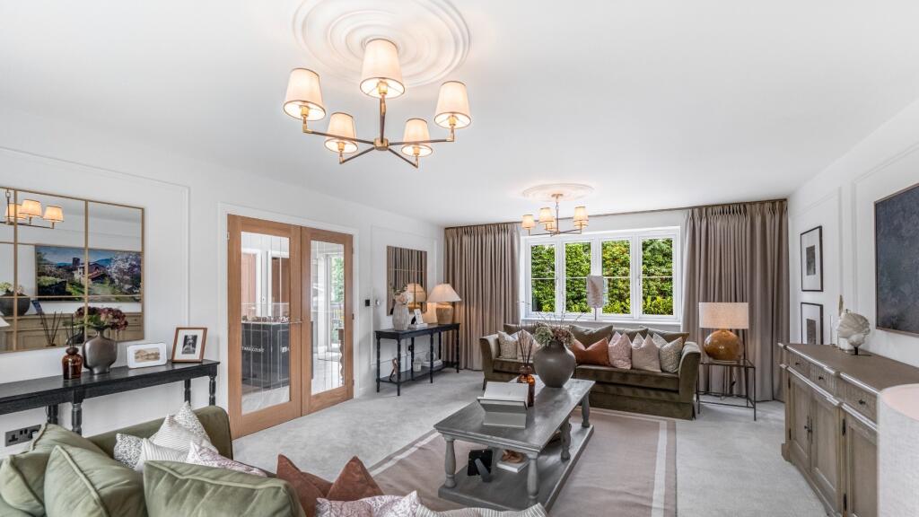 House in East Staffordshire, Yoxall - View 5