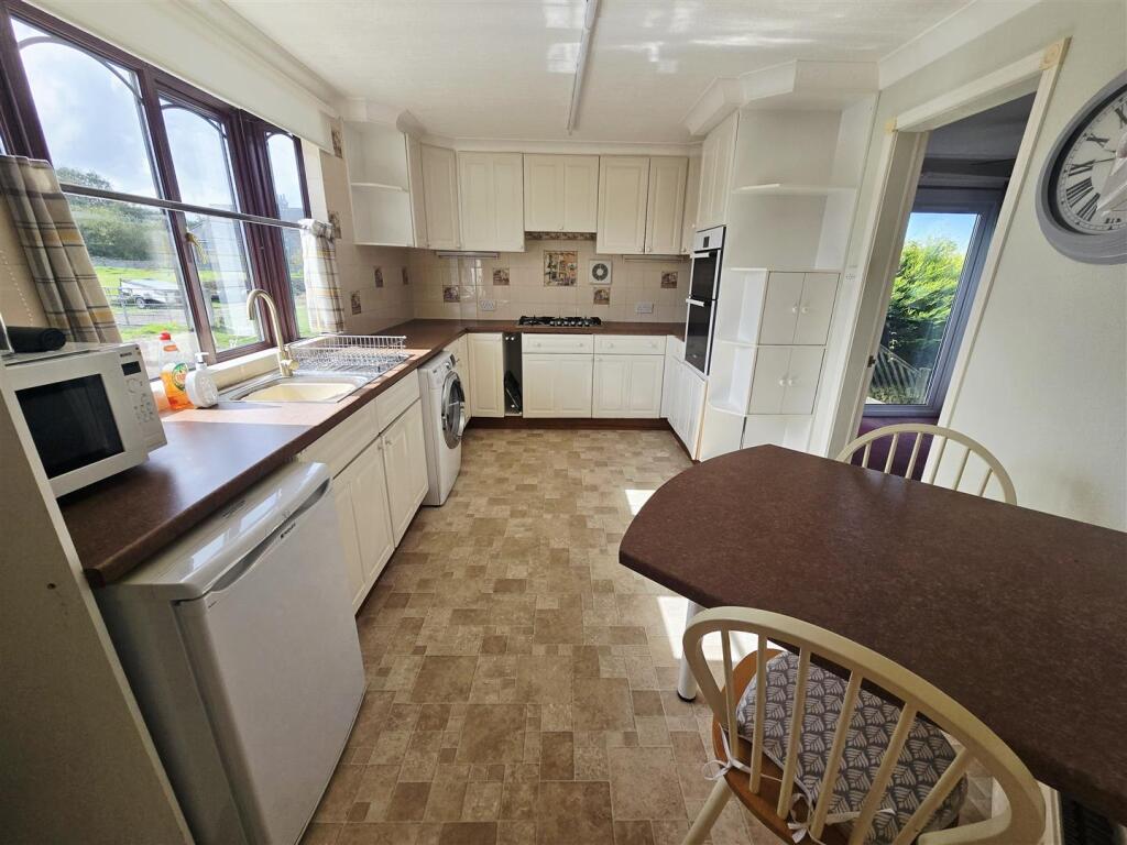 House in Plymouth, Otterham - More