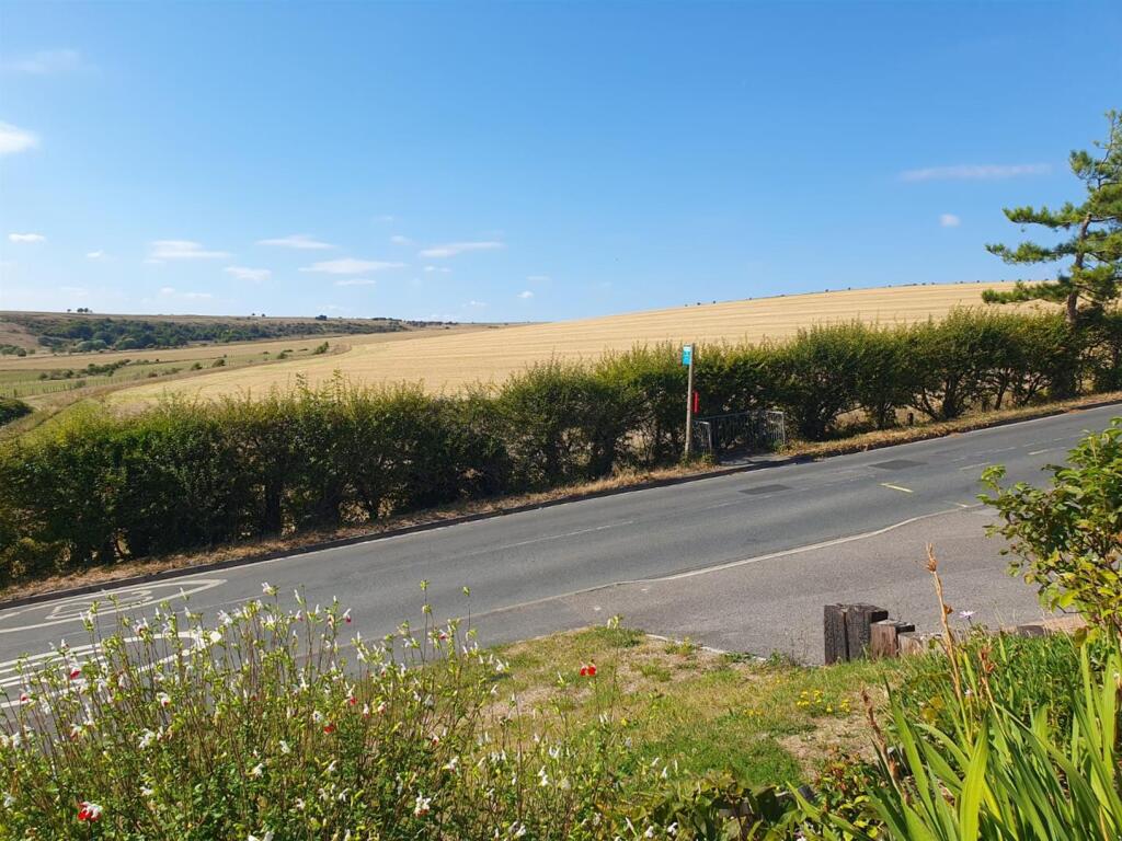 House in Brighton - View 2