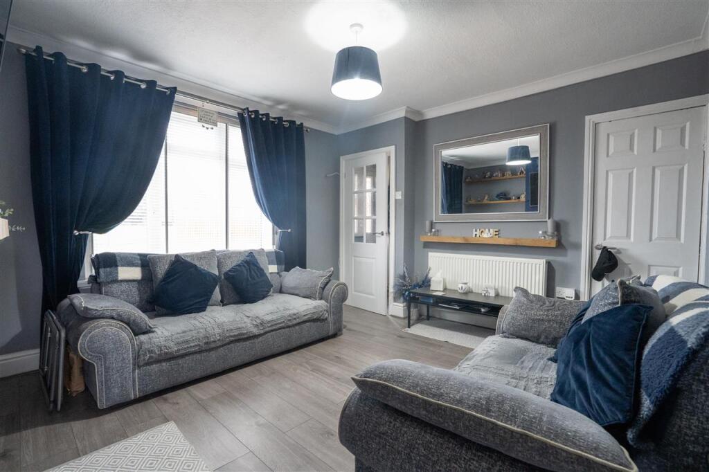 House in Birmingham, West Midlands - View 4