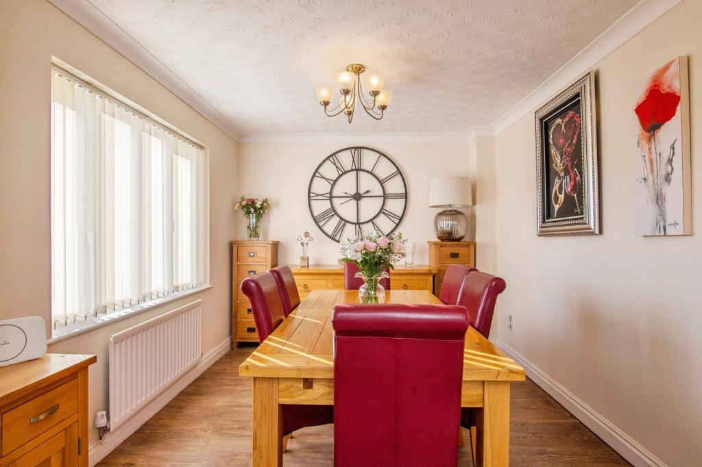 House in Worcester, Warndon - View 5