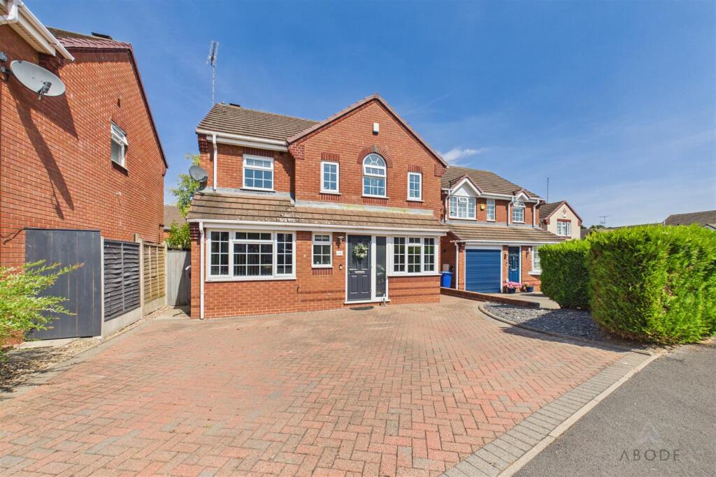 Main image of property: Tunnicliffe Way, Uttoxeter, Staffordshire