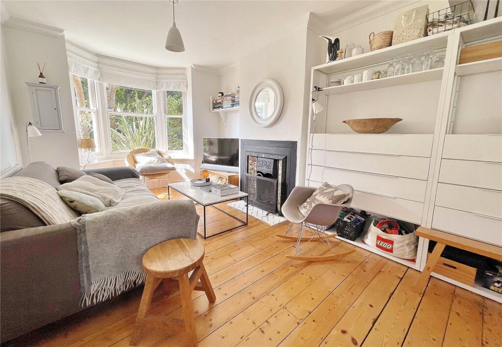 House in Brighton - View 2
