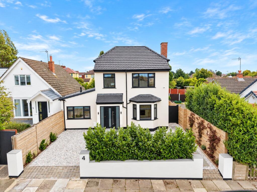 4-bed detached on Snowden Road, Moreton, Wirral, CH46, £390,000