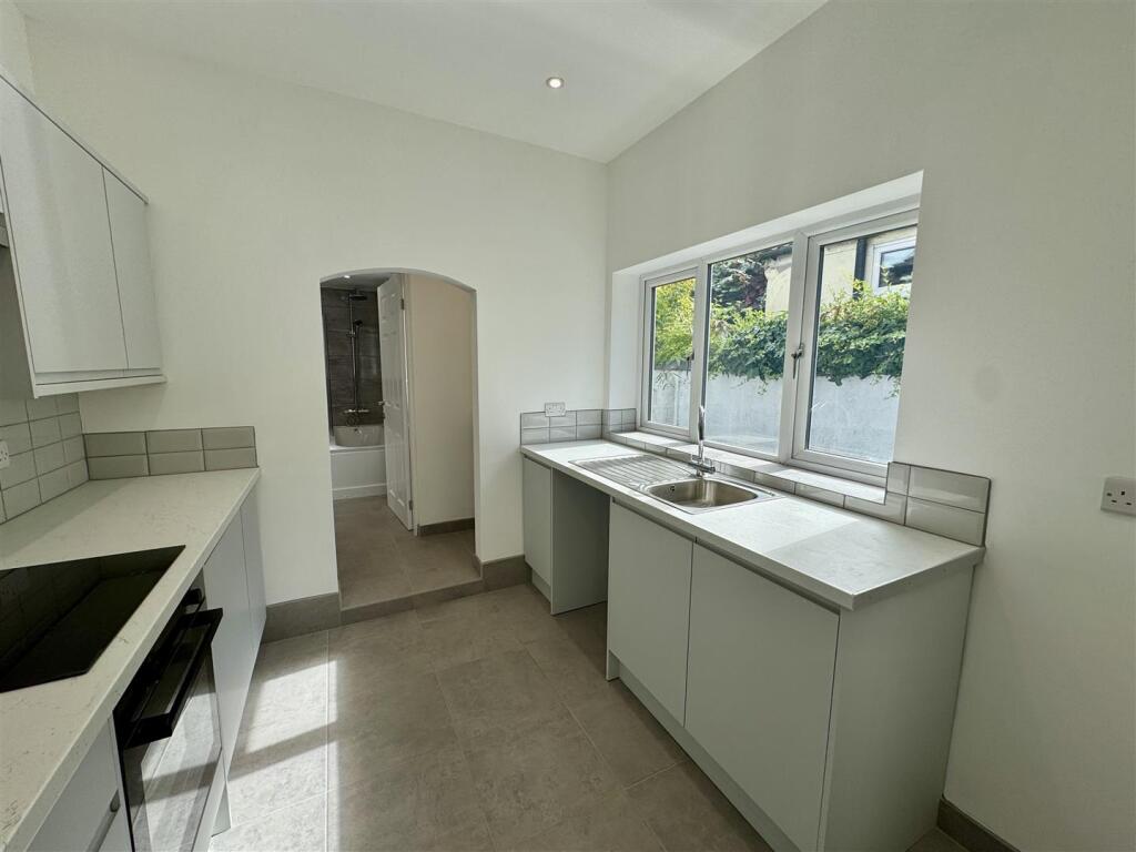 House in Sandwell, Barlow Homes for Aged Persons, Bristnall Hall Fields - View 3