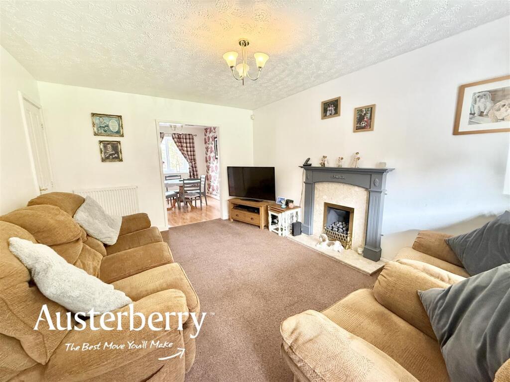House in Stoke-on-Trent, Normacot - View 3