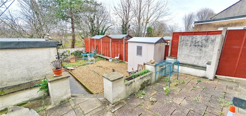 4 bedroom terraced house for rent