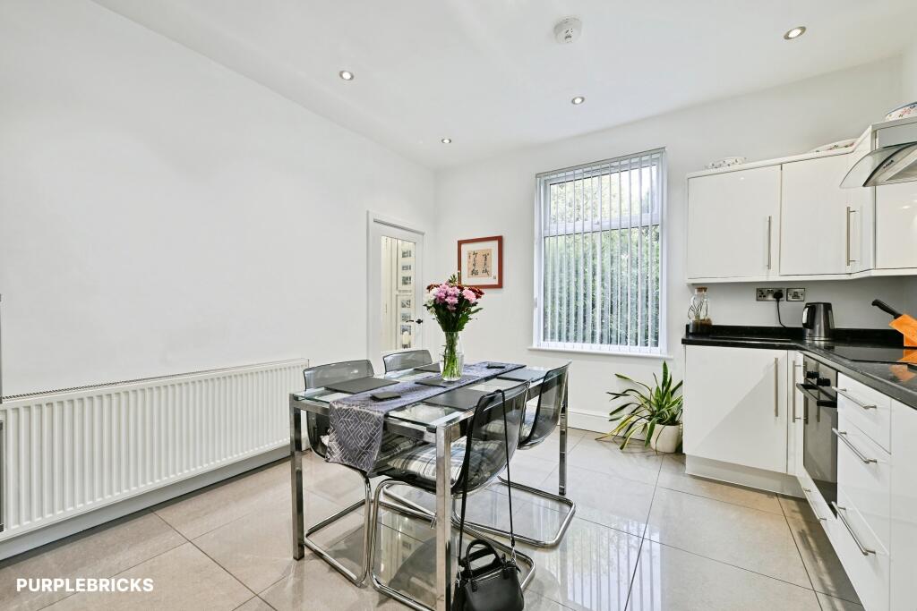House in Nottingham - View 5