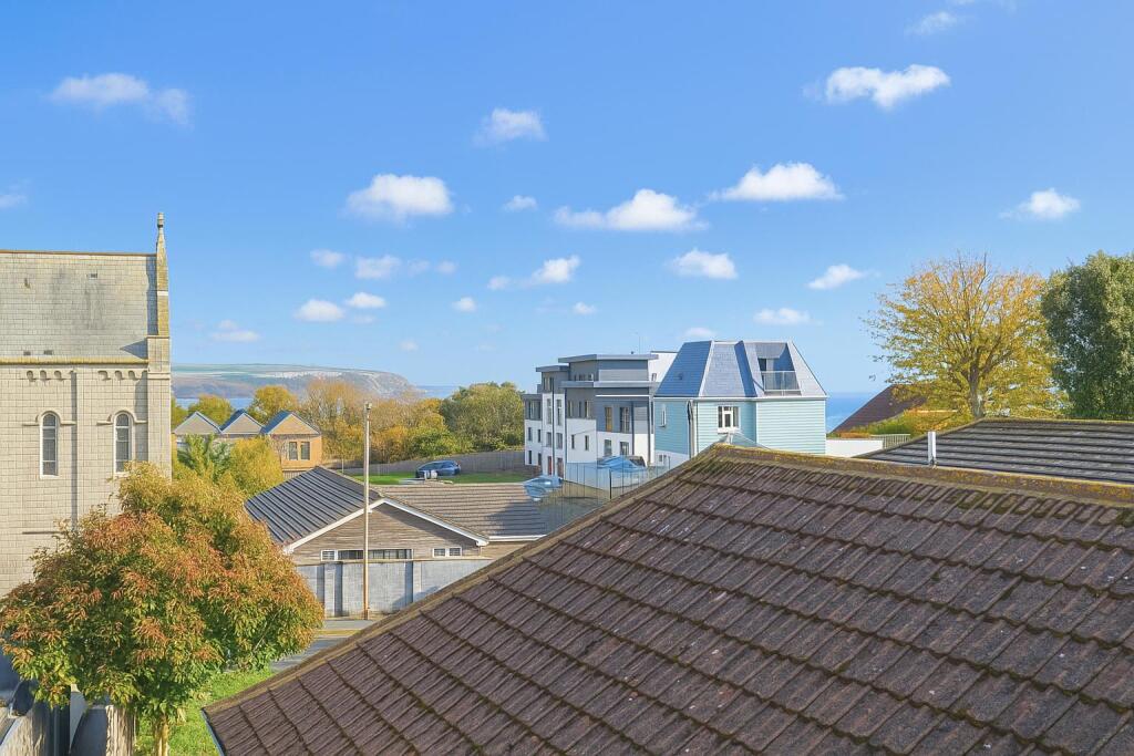 Private Balcony * Sandown photo 4