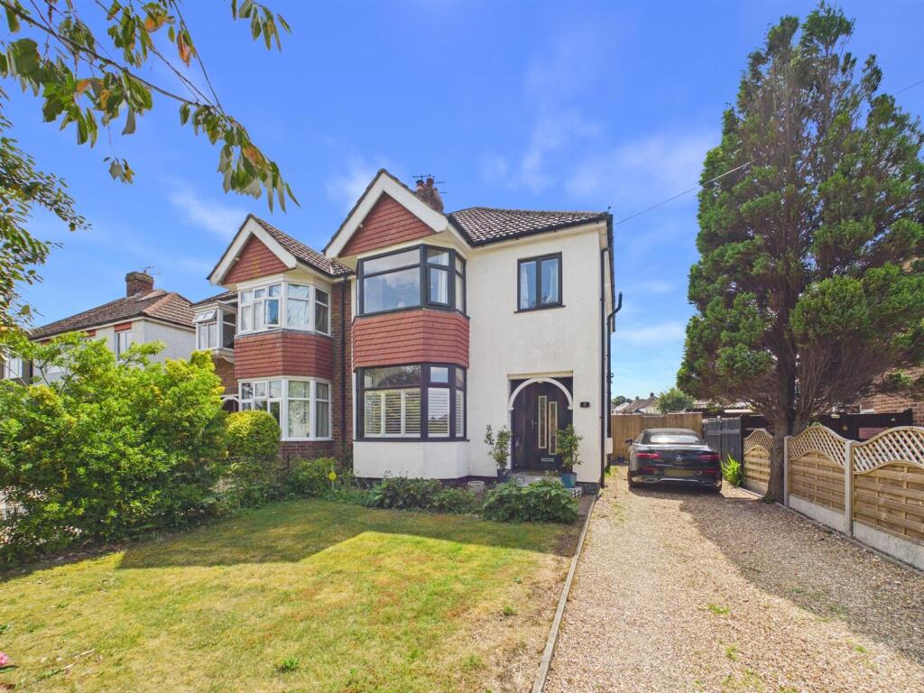 Main image of property: Legbourne Road, Louth