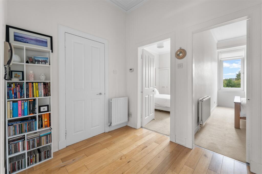 Apartment in Glasgow - More