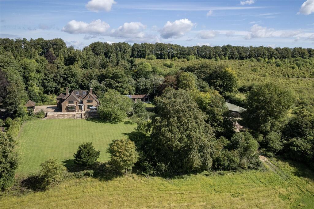 Main image of property: Puttenham Hill, Puttenham, Guildford, Surrey, GU3