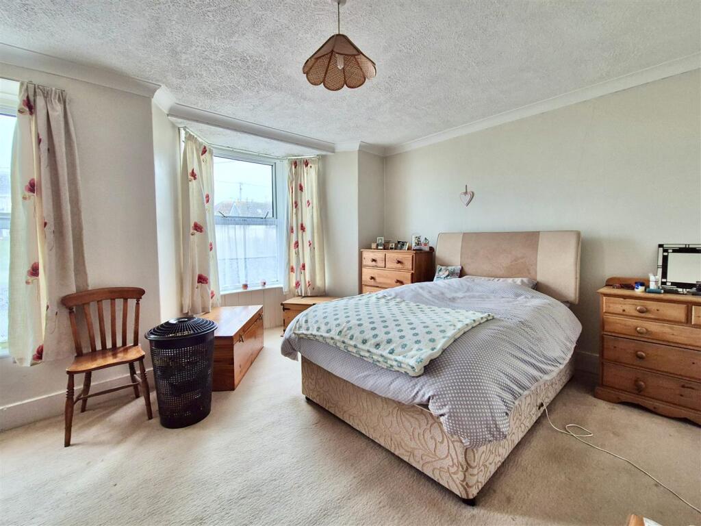 Wellington Road, Porthleven, Cornwall - View 6
