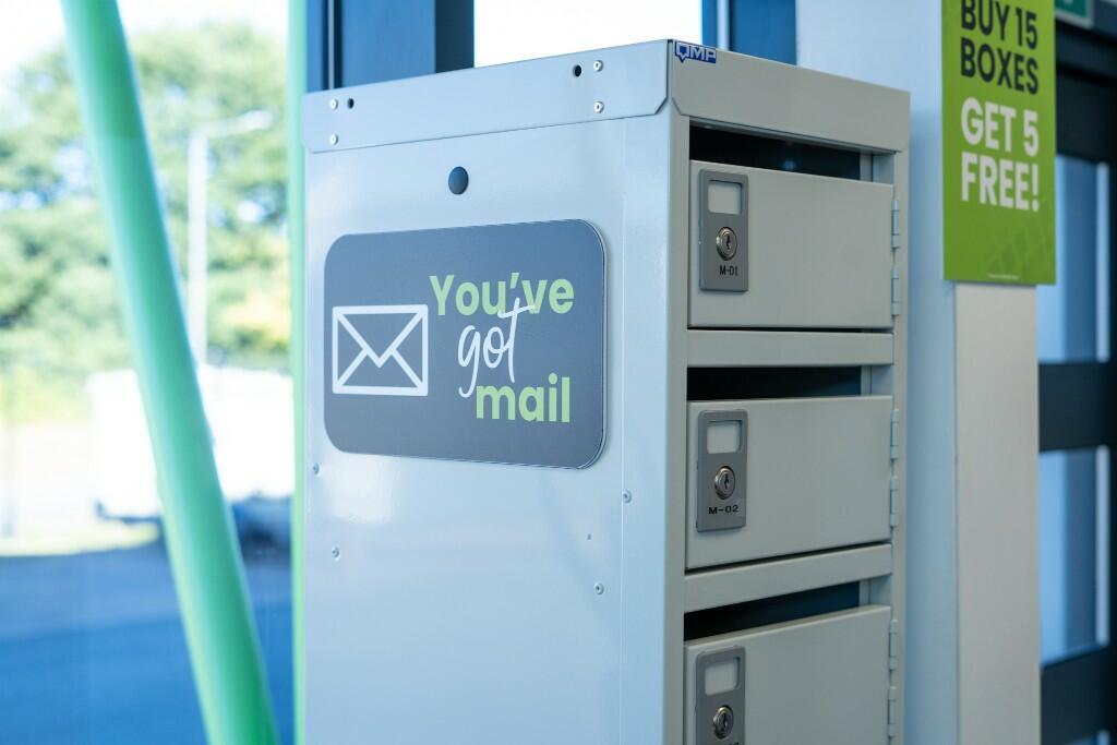 Free Mailbox 