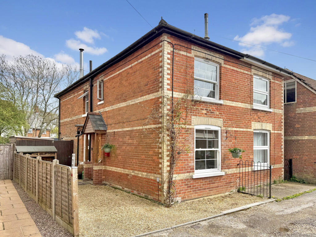 Main image of property: Nursery Road, Ringwood, BH24