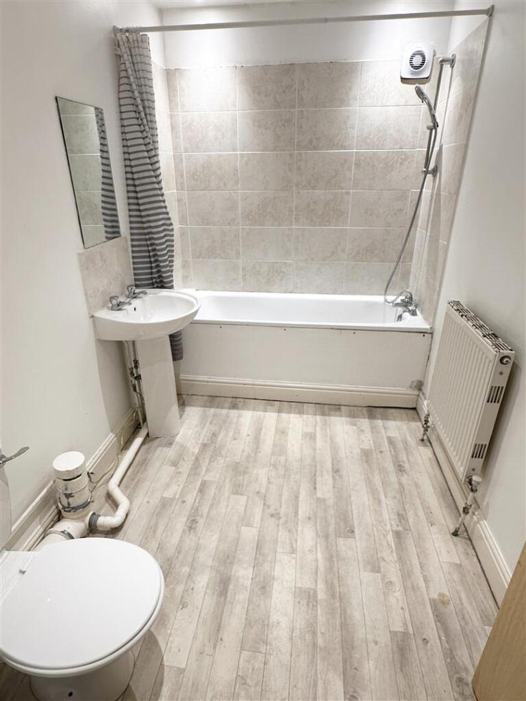 Apartment in Portsmouth, Portsea - More