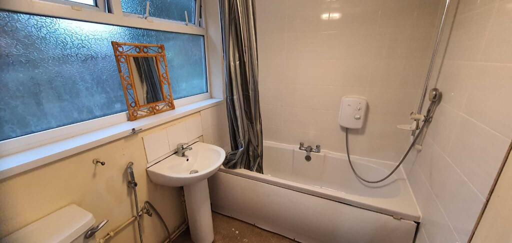 Additional image 5 of Room Available in Sparkhill, Birmingham, b11 