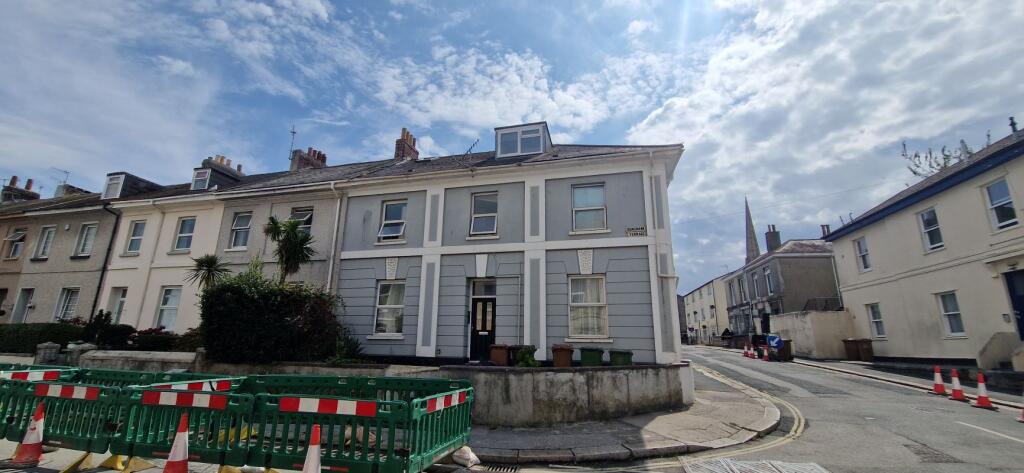 Apartment in Plymouth, Pennycomequick