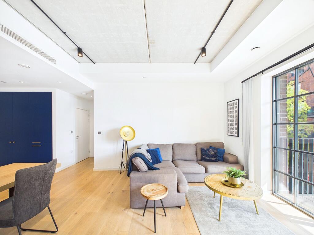 Apartment in London - View 5