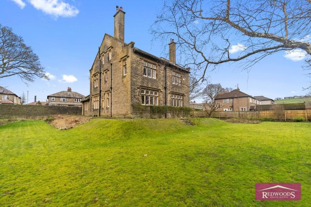 Main image of property: 21 Hammerstones Road, Elland, West Yorkshire, HX5 0QP