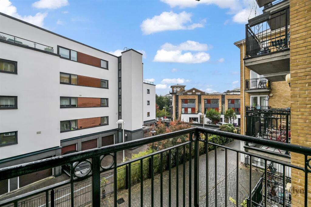Apartment in London, Ratcliffe, Limehouse - More