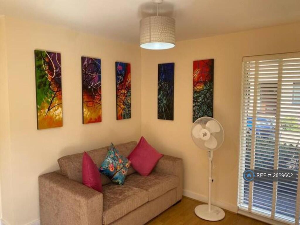 Main image of property: Elm Road, Cambridge, CB2