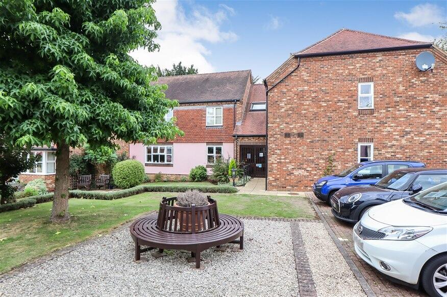 Sun Lane, Harpenden, AL5