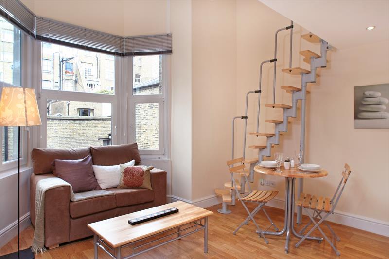 Studio flat for rent