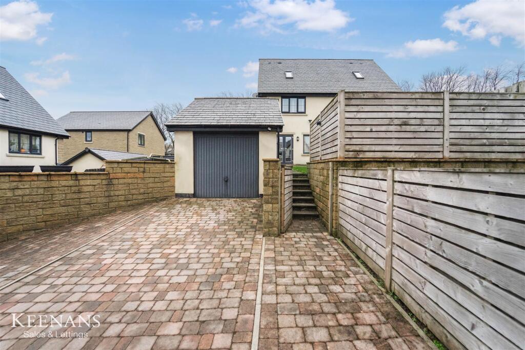 Additional image 45 of Oakenhead green